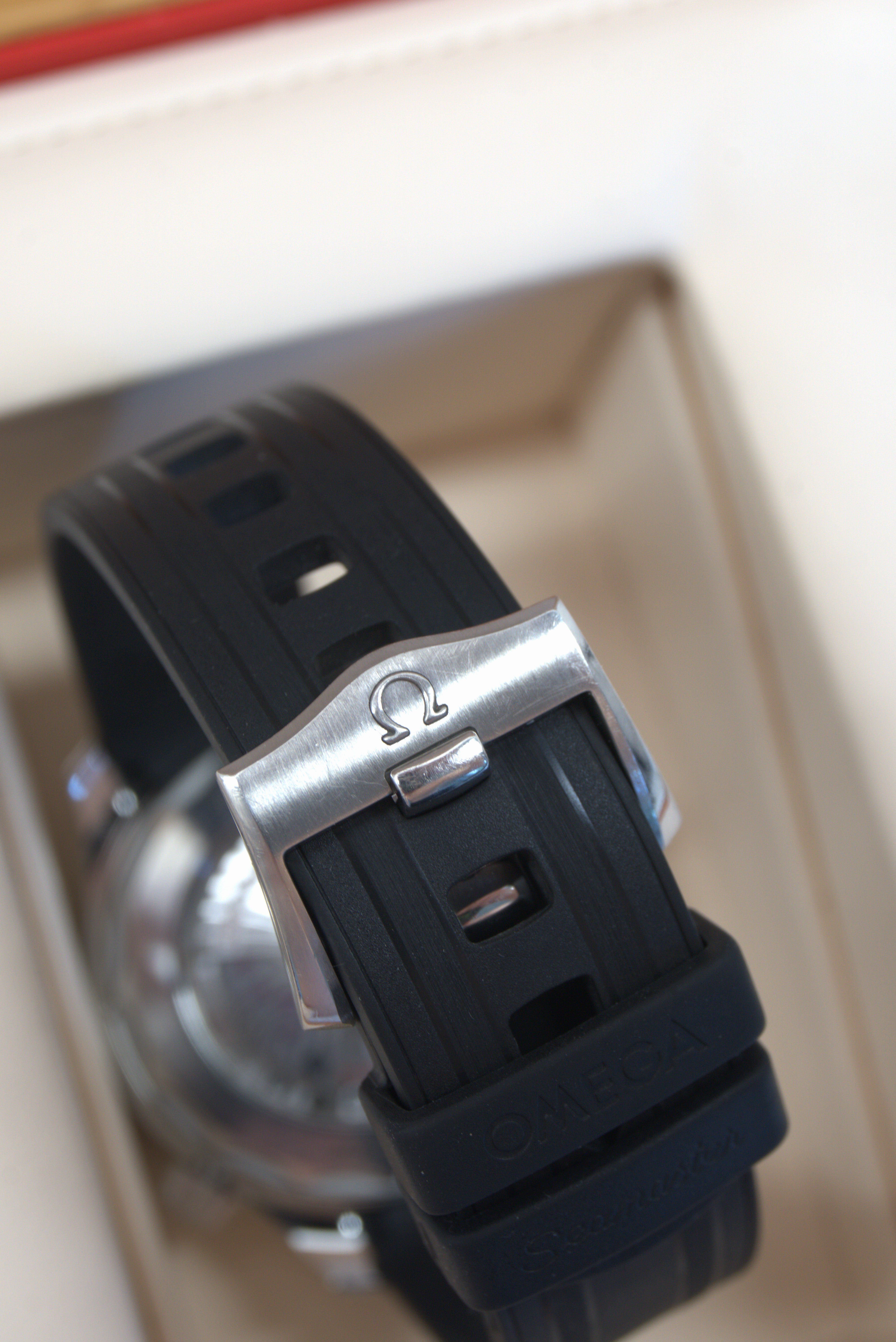 Omega Seamaster Diver 300M | 210.32.42.20.01.001 | LC100