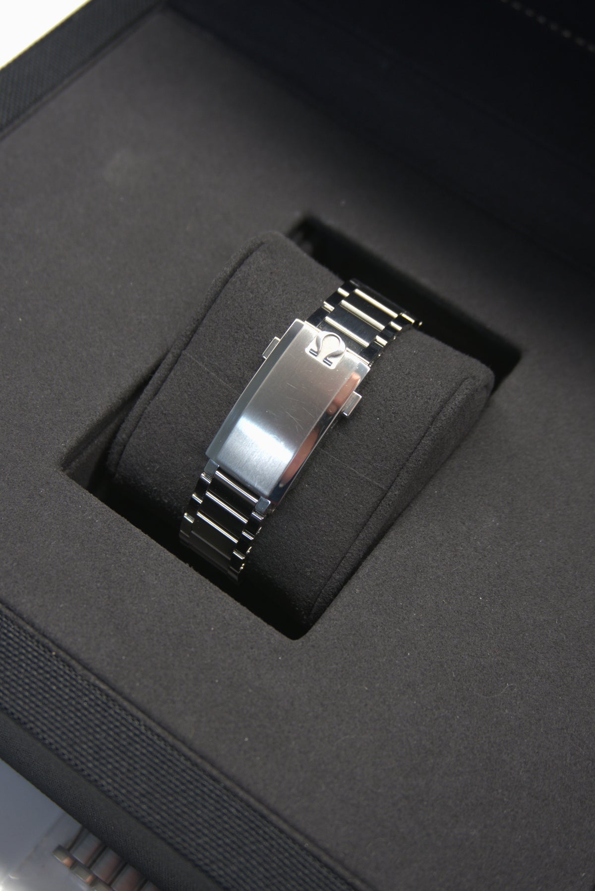 Omega Speedmaster FOIS | 310.30.40.50.06.001 | 2024