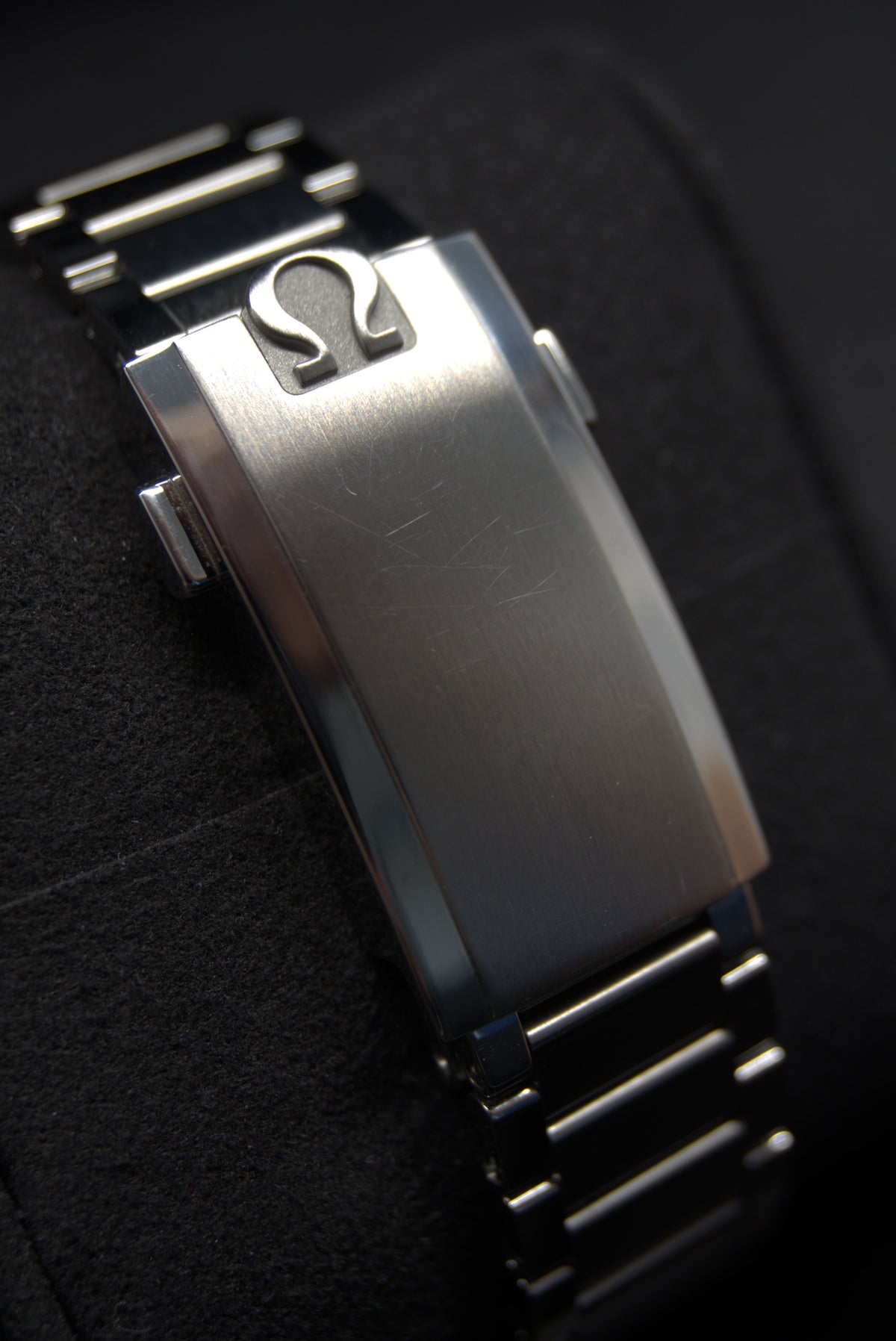 Omega Speedmaster FOIS | 310.30.40.50.06.001 | 2024