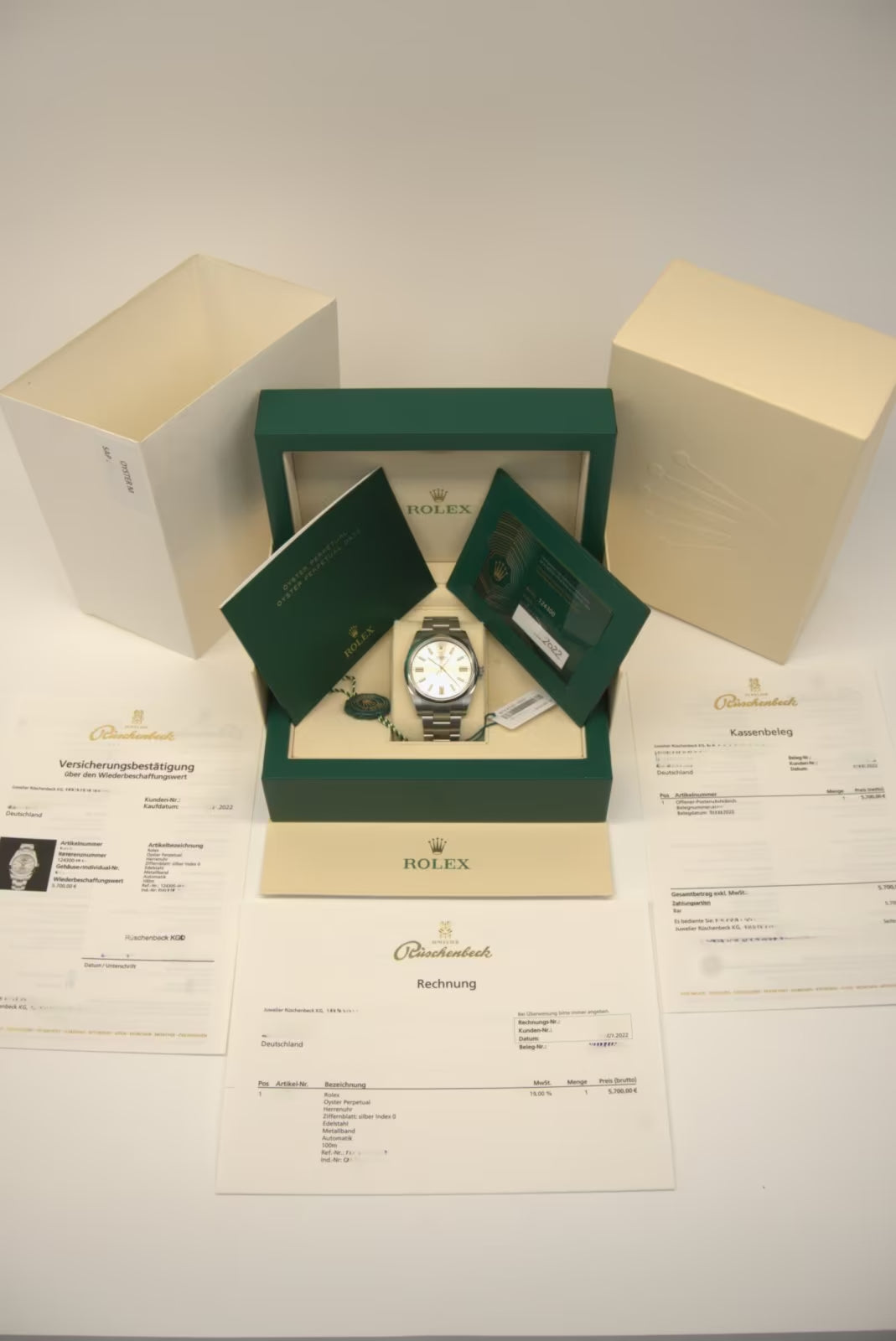 Rolex Oyster Perpetual 41 | 124300 | 2022