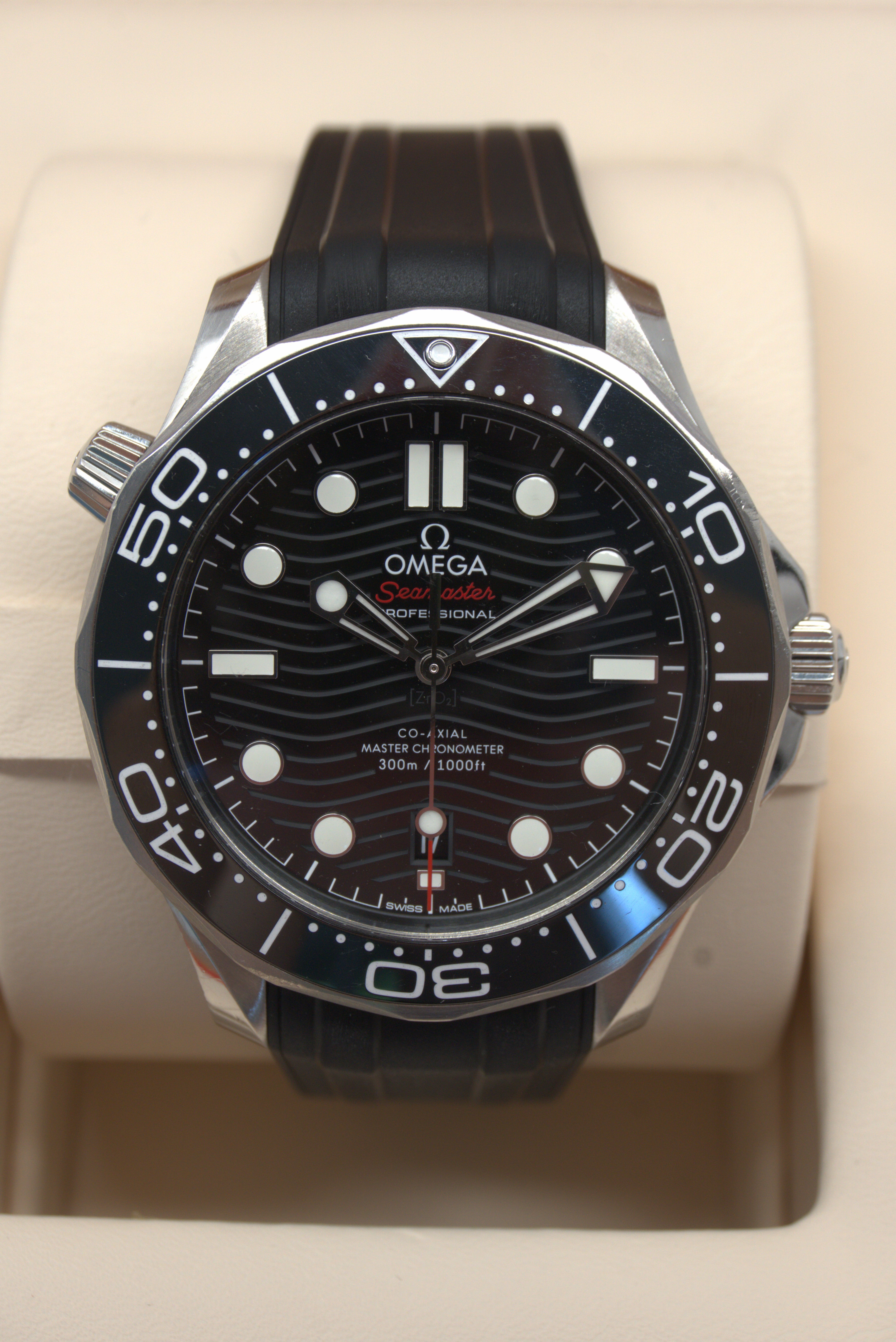 Omega Seamaster Diver 300M | 210.32.42.20.01.001 | LC100