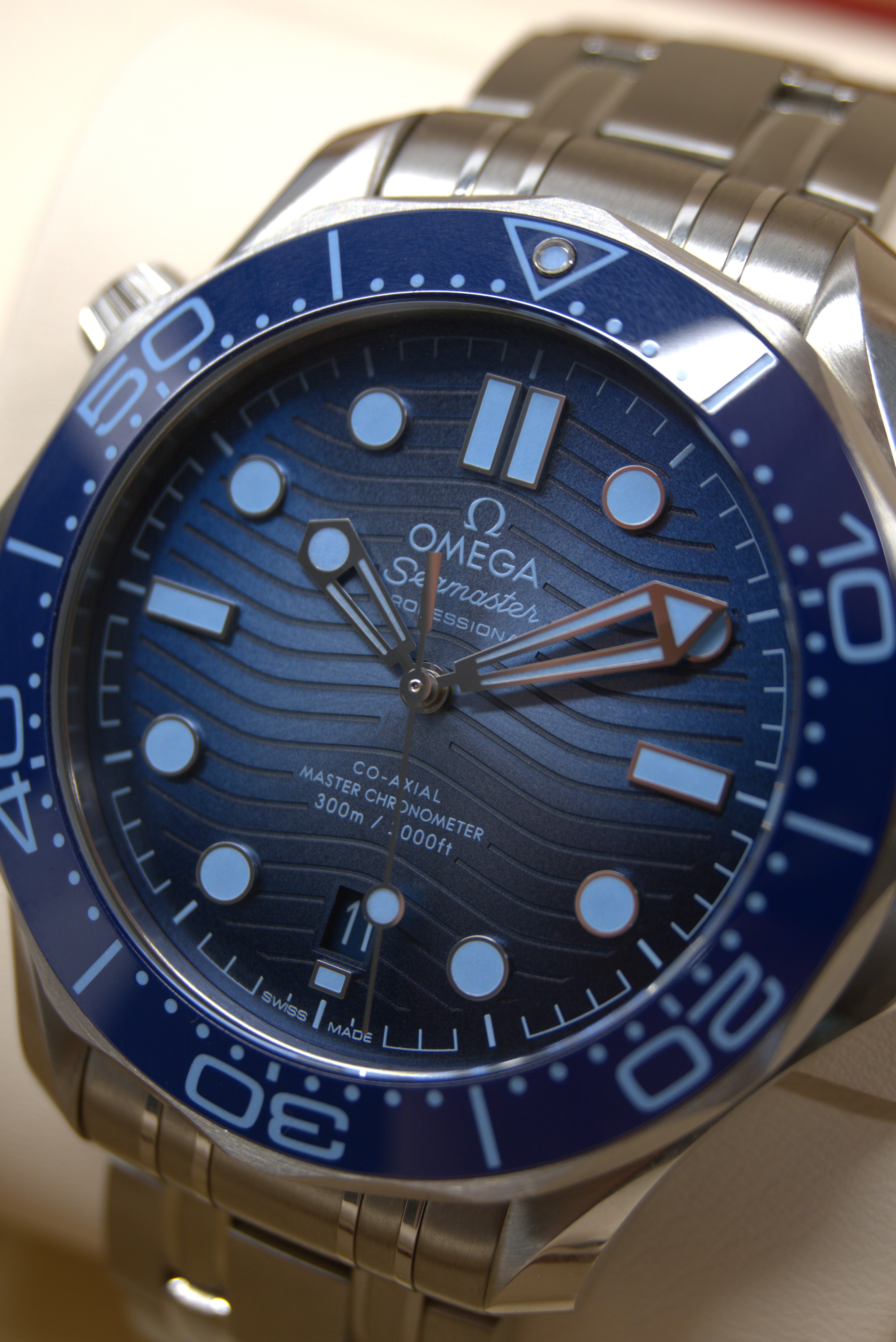 Omega Seamaster Diver 'Summer Blue' | 210.30.42.20.03.003 | 2024