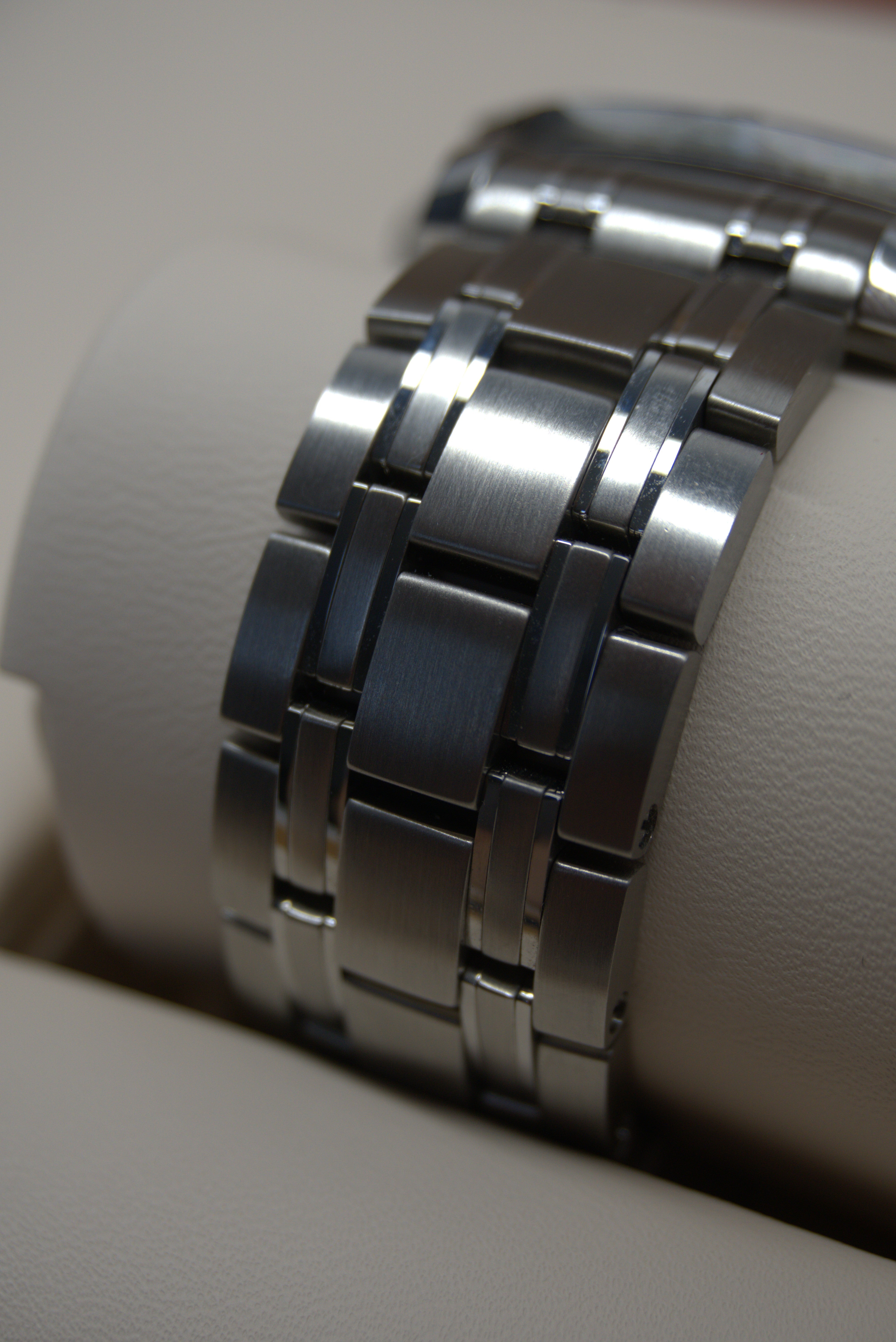 Omega Seamaster Diver 'Summer Blue' | 210.30.42.20.03.003 | 2024