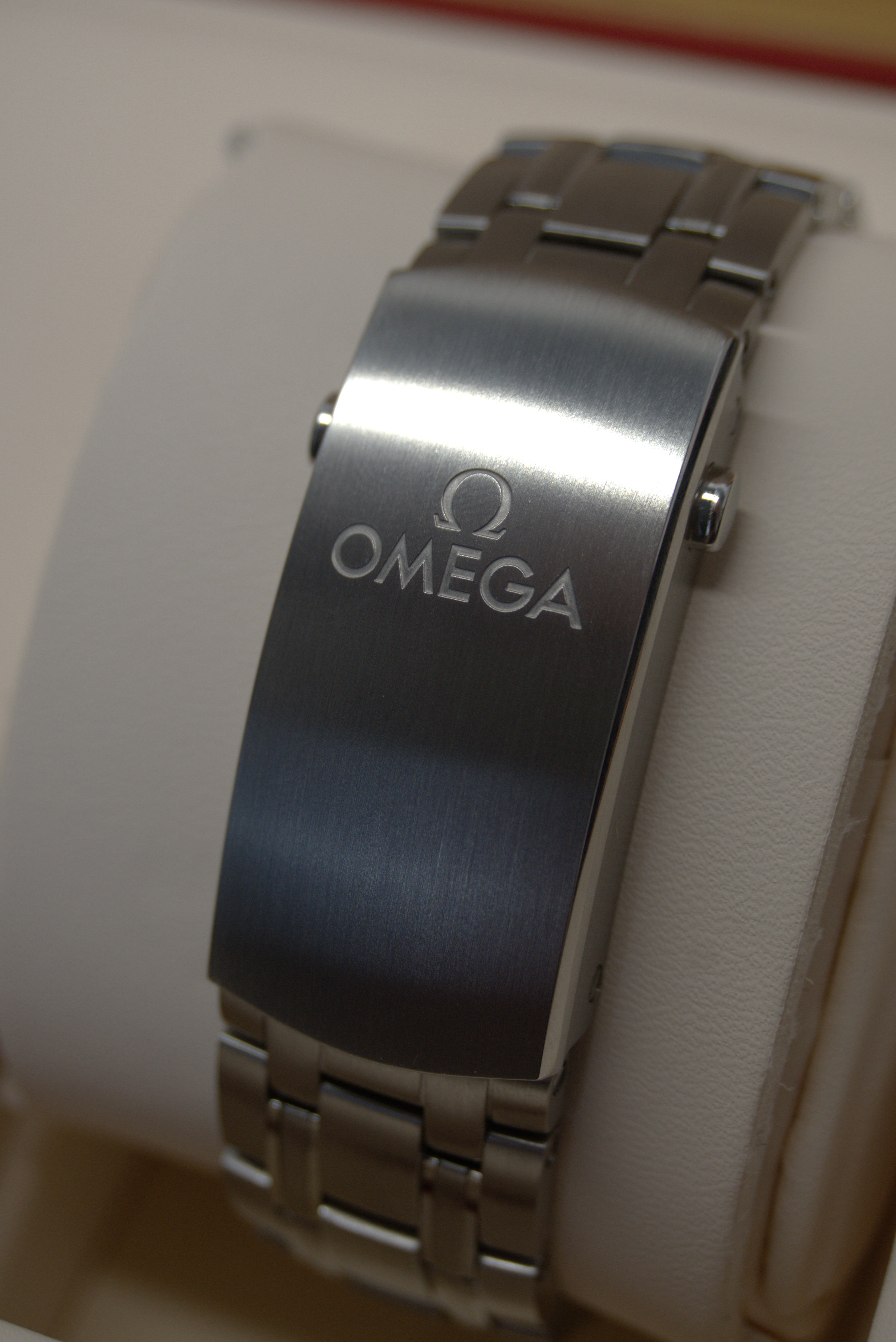 Omega Seamaster Diver 'Summer Blue' | 210.30.42.20.03.003 | 2024