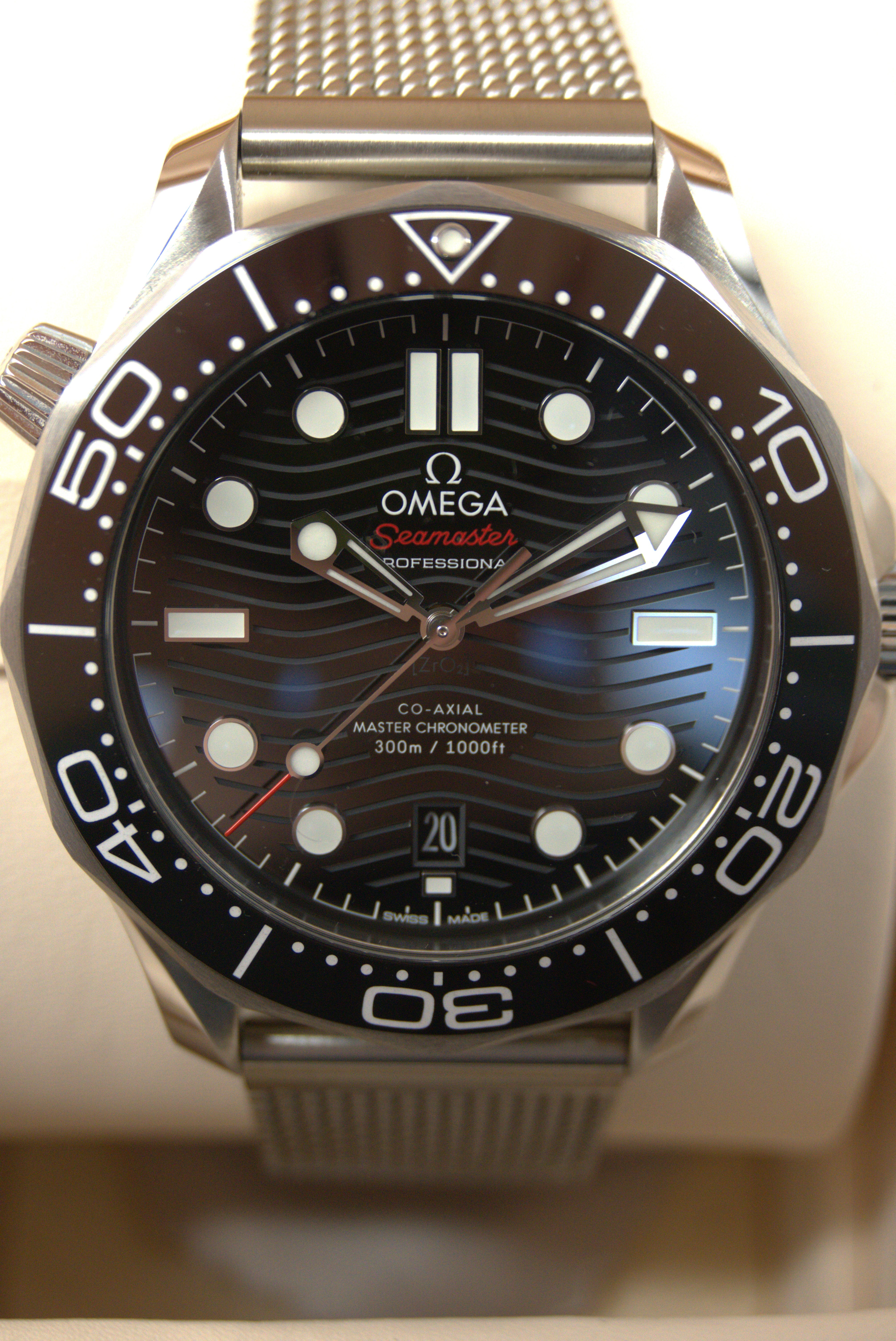 Omega Seamaster Diver 300M 'Milanaise'| 210.32.42.20.01.001 |2024